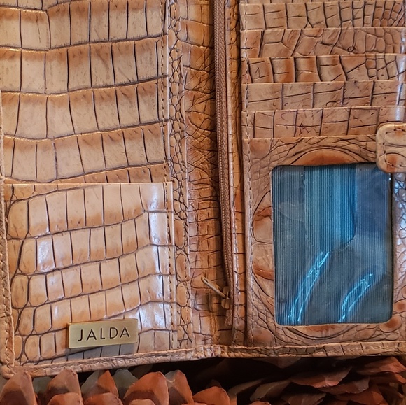 Wallet - Picture 2 of 2